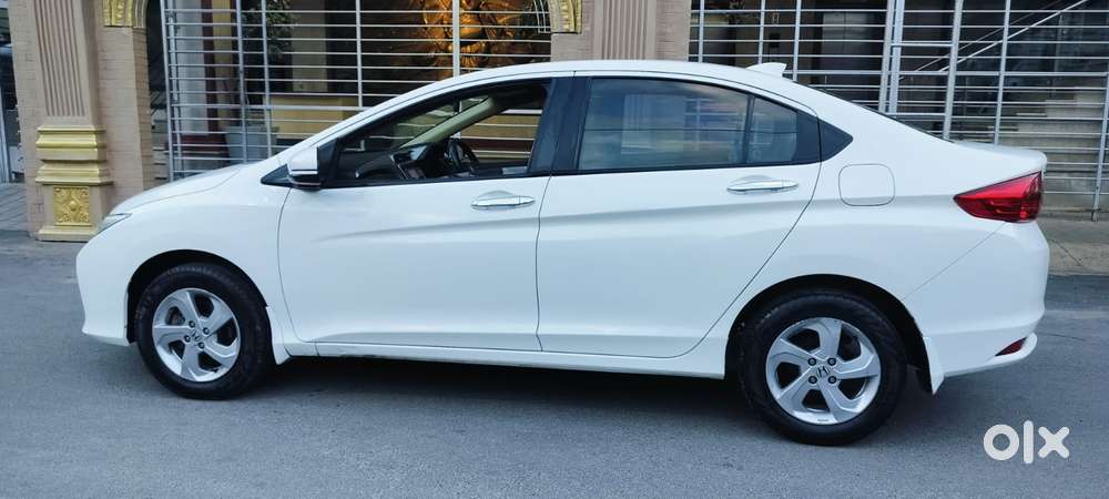 Honda City V Mt Exclusive, 2017, Petrol