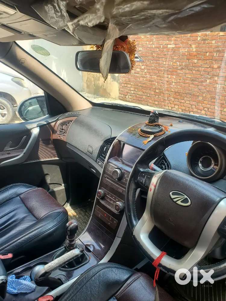 Mahindra Xuv500 Diesel 2012 Car