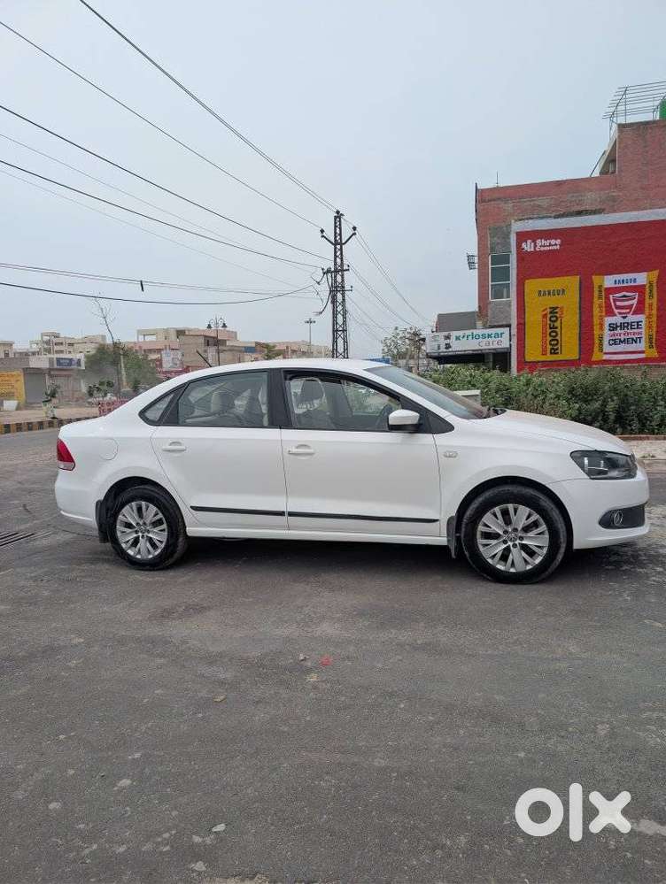 Volkswagen Vento Diesel Highline, 2015, Diesel