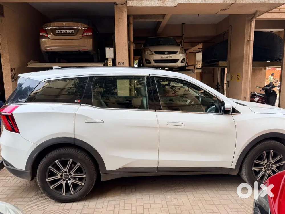 Mahindra Xuv700 Ax7 Pet Mt 2022