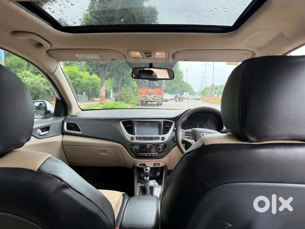 Hyundai Verna Crdi 2019 Sx Top Modal