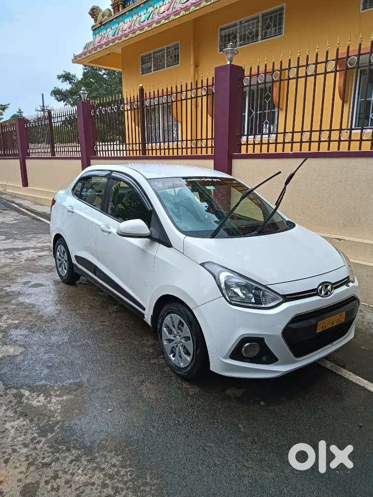 Hyundai Xcent 2016