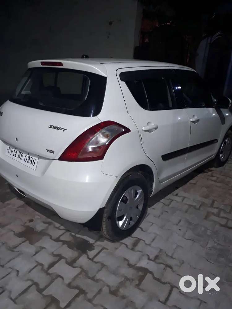 Maruti Suzuki Swift 2012 मैन्युअल