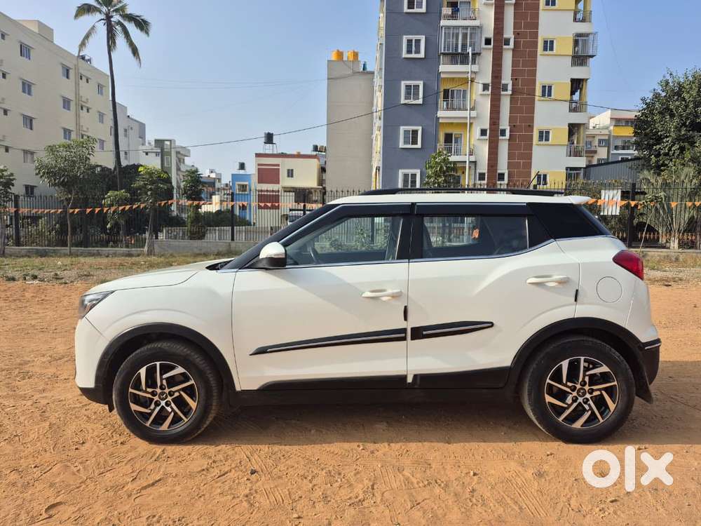 Mahindra Xuv300 W8 Option, 2022, Petrol