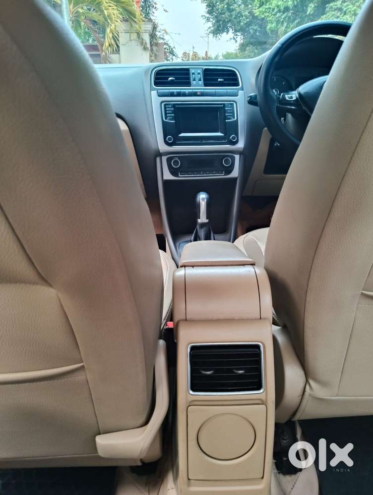 Volkswagen Vento 1.5 Highline Plus At 16 Alloy, 2017, Diesel