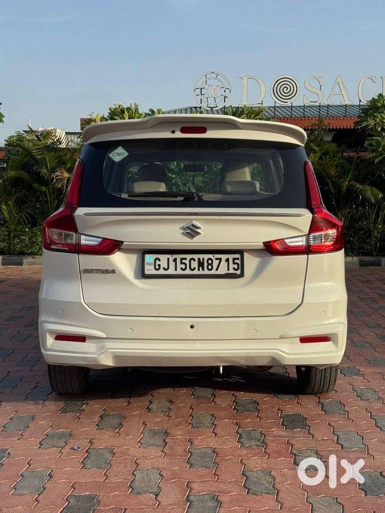 Maruti Suzuki Ertiga Zxi (o) Cng [2022-2023], 2023, Cng & Hybrids