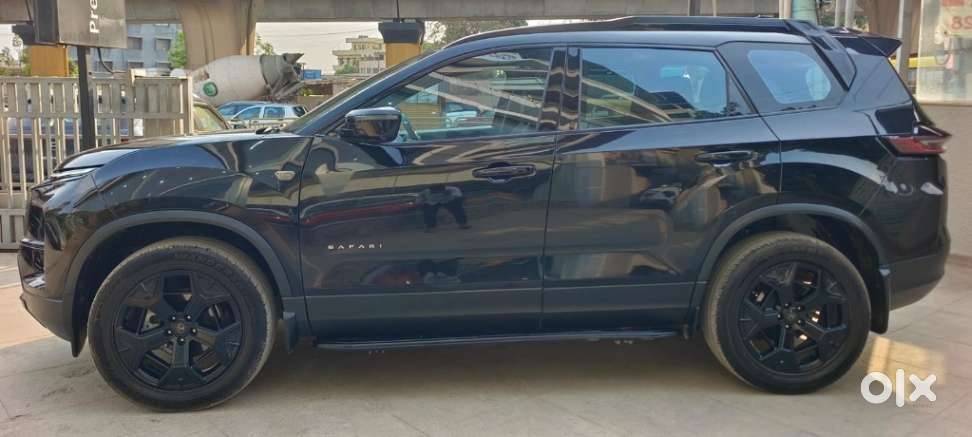 Tata Safari Accomplished Plus Dark Edition At, 2024, Diesel