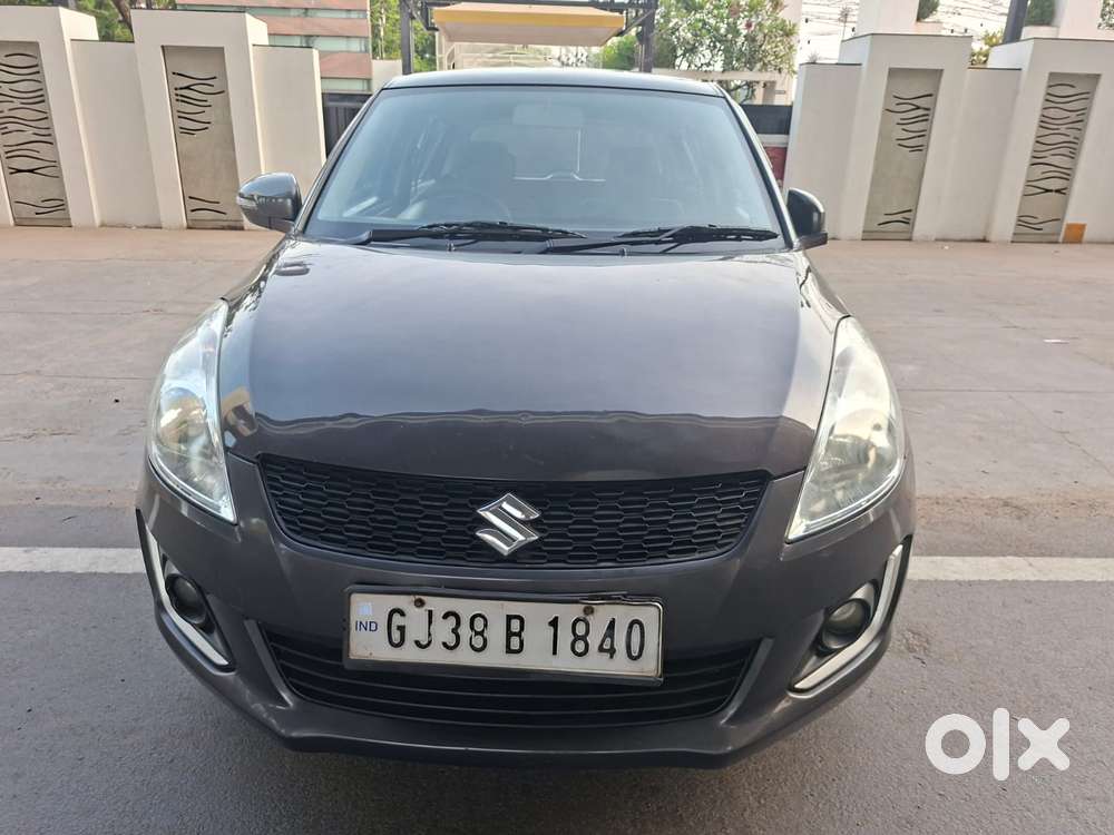 Maruti Suzuki Swift Vxi + Manual, 2017, Petrol
