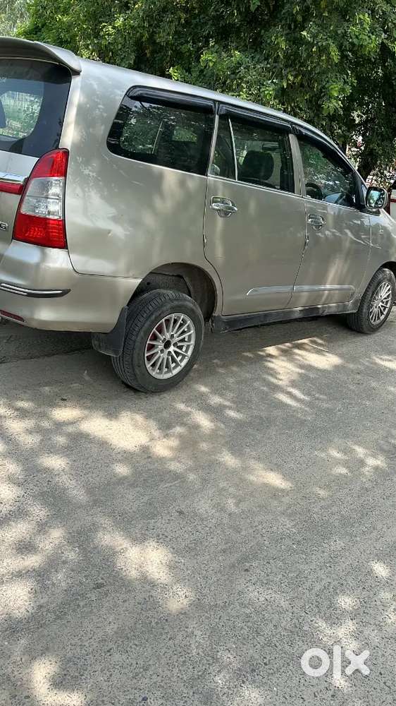 Toyota Innova 2006