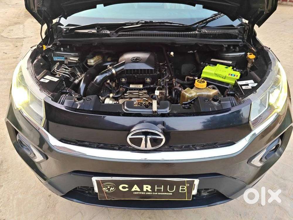 Tata Nexon 1.2 Revotron Xma Amt (s), 2020, Petrol