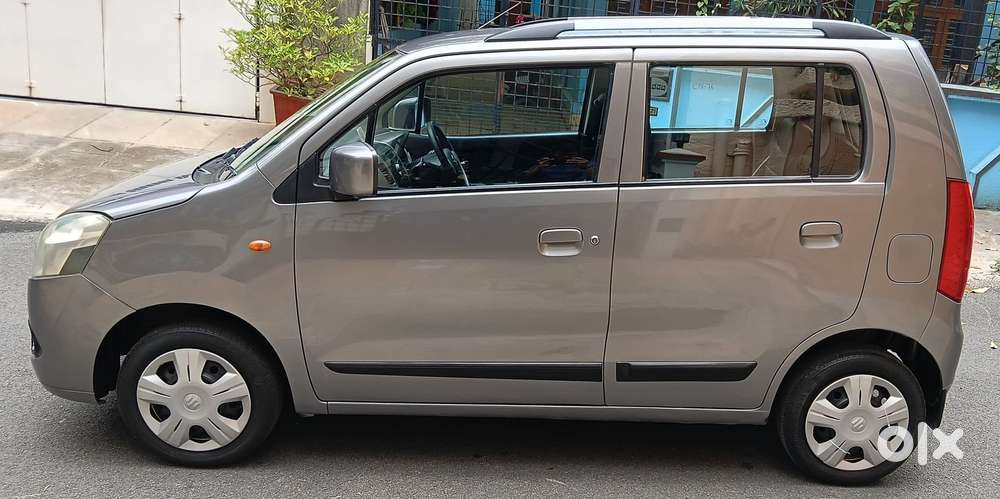 Maruti Suzuki Wagon R VXI, 2012, Petrol