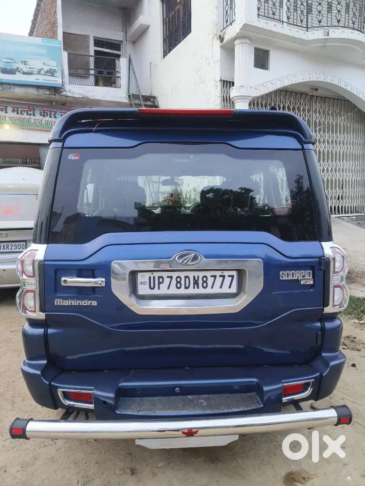 Mahindra Scorpio  2015 S4