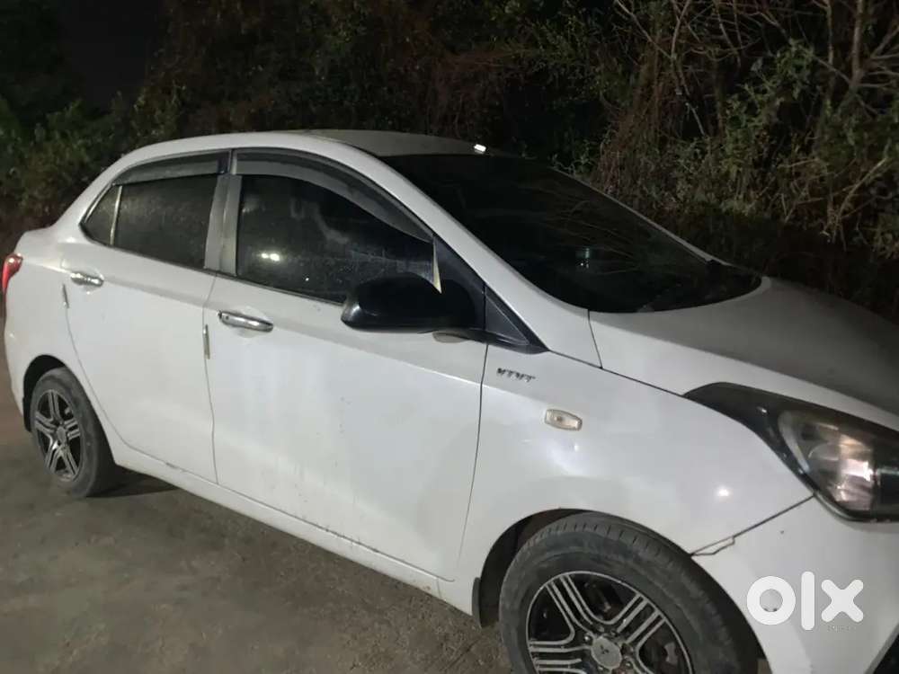 Hyundai Xcent 2016 Petrol 60000 Km Driven