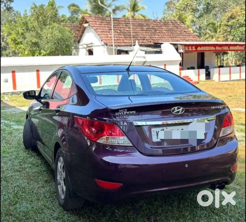 Hyundai Verna 2011 Diesel 88000 Km Driven