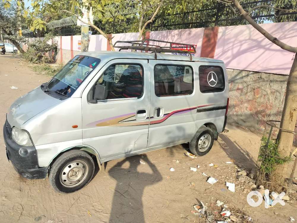 Maruti Suzuki Eeco 2011