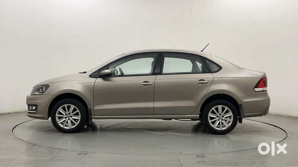Volkswagen Vento 1.2l Tsi Highline Plus At Petrol, 2015, Petrol