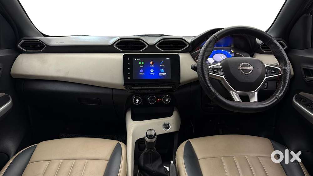 Nissan Magnite 1.0 Xv Turbo Cvt, 2022, Petrol