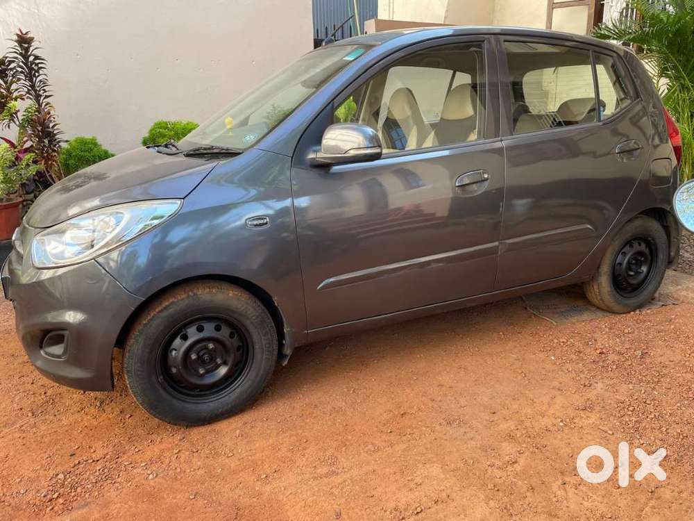 Hyundai I10 Sportz 2011