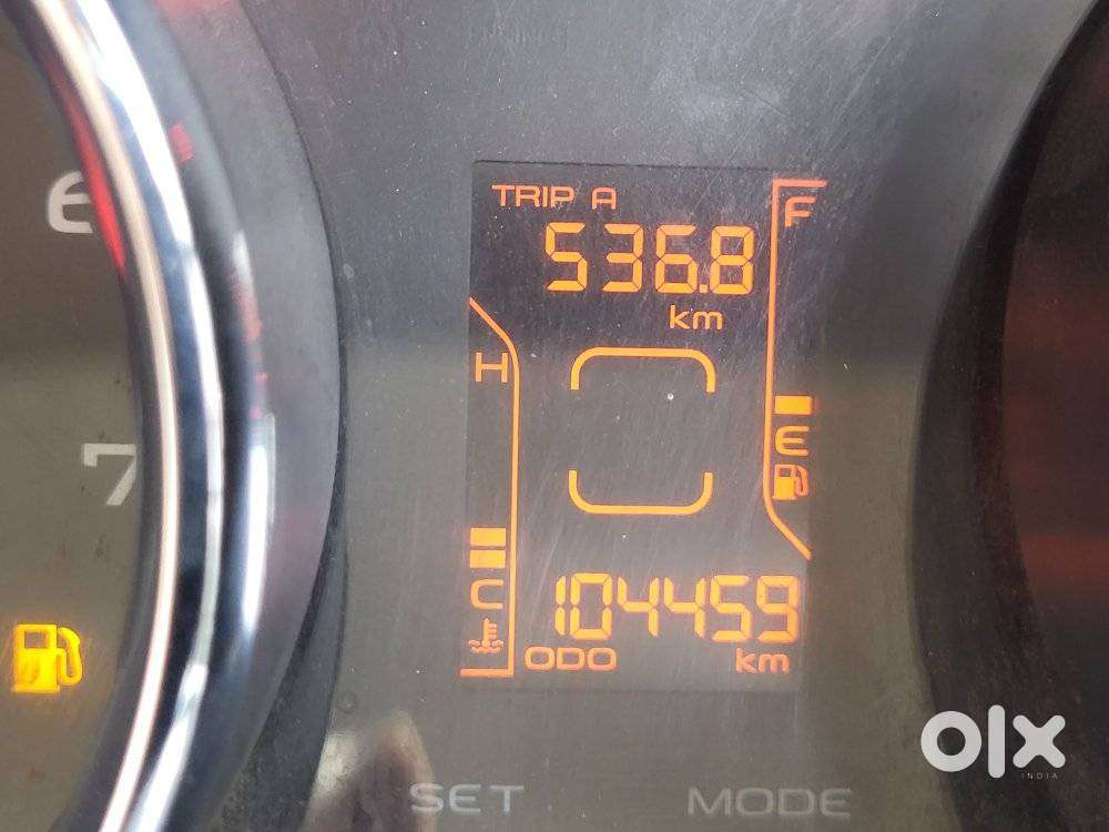 Mahindra Tuv 300 T8, 2016, Diesel