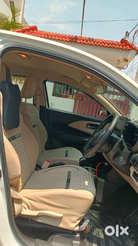 Maruti Suzuki Dzire Vxi Ags, 2025, Petrol