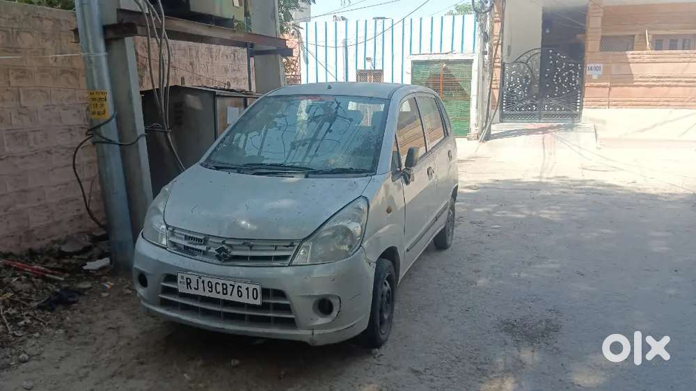 Maruti Suzuki Zen Estilo 2010