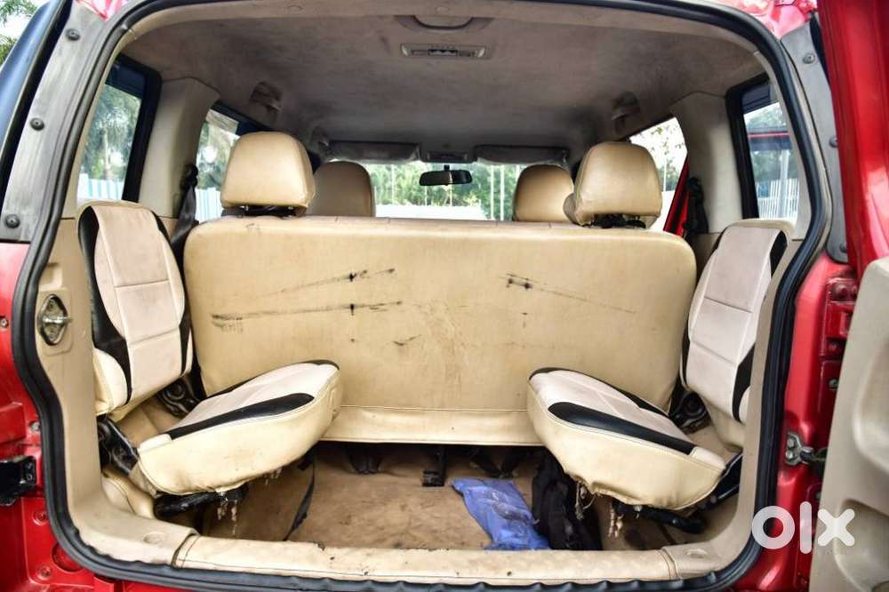 Mahindra Tuv 300 T8 Amt, 2017, Diesel