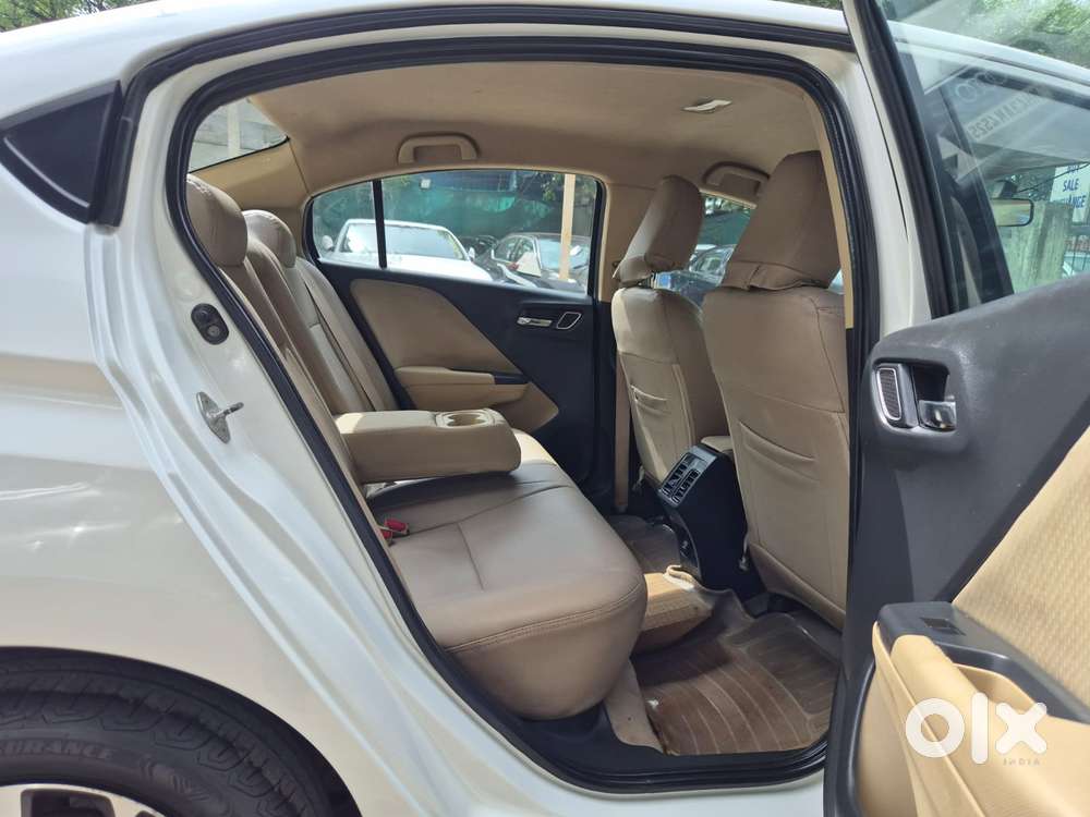 Honda City I-vtec V, 2018, Petrol