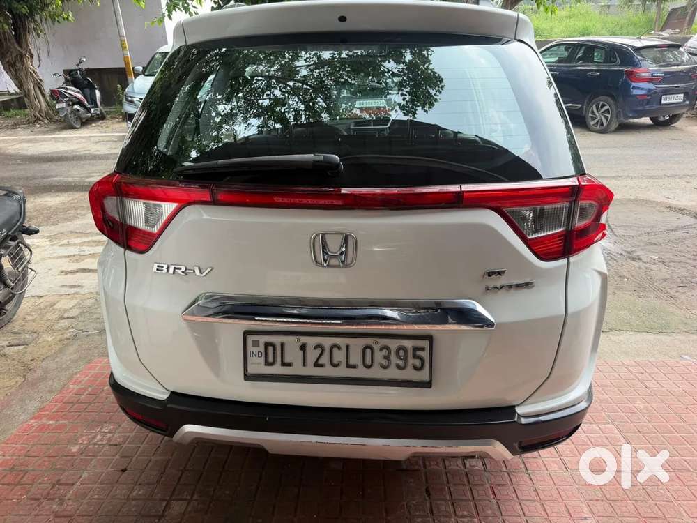 Honda Br-v 1.5 V I-vtec Mt, 2017, Petrol