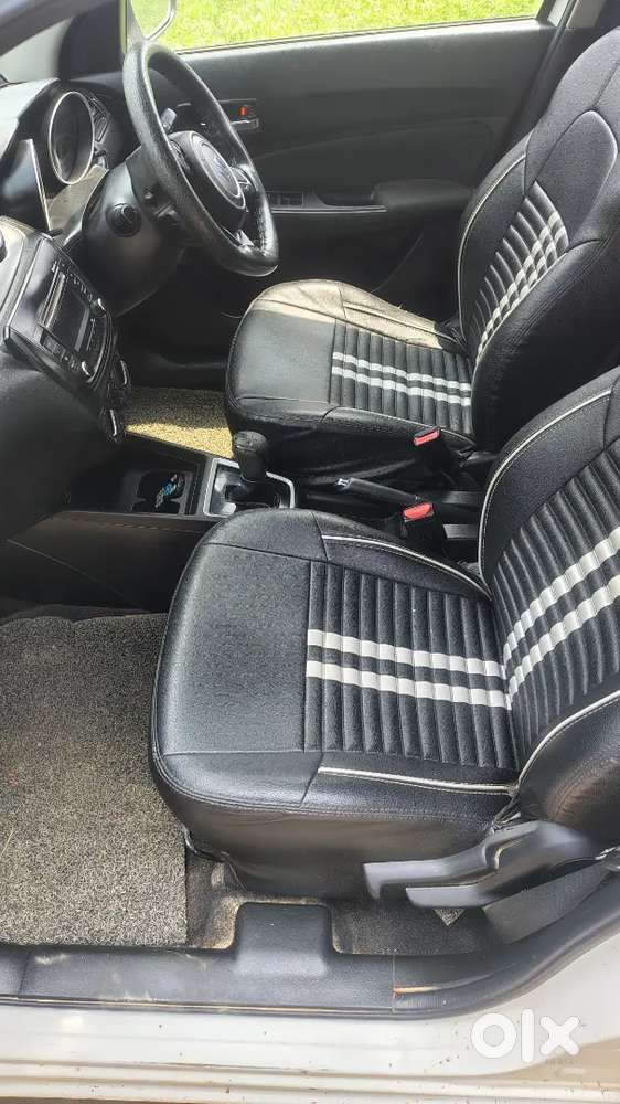 Maruti Suzuki Swift 2018 Automatic Petrol 40000 Km Driven