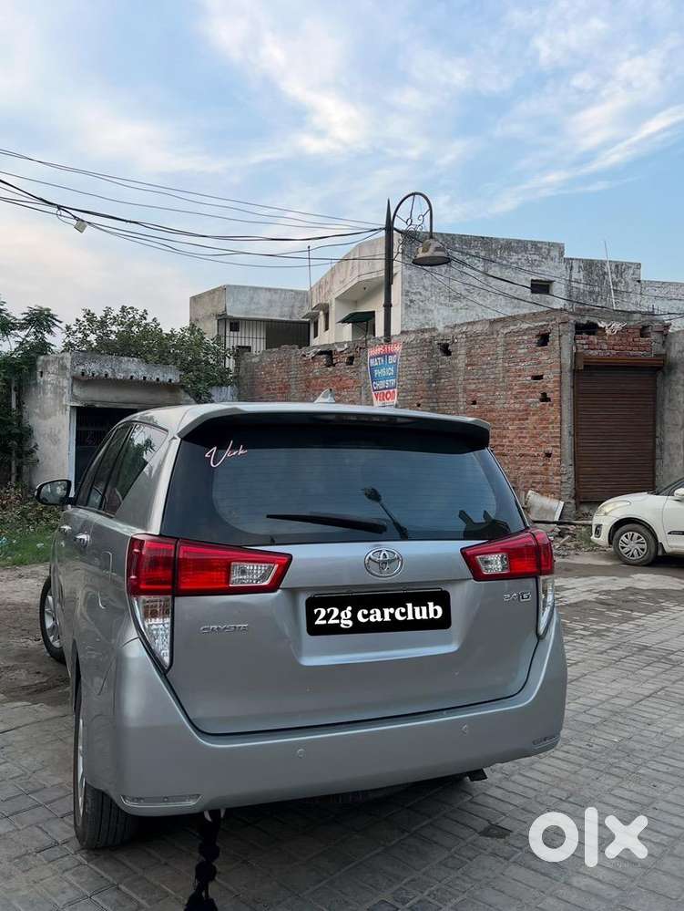 Toyota Innova Crysta 2017