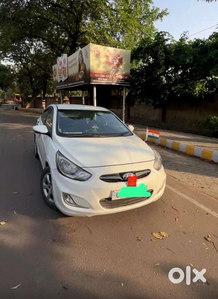 Hyundai Fluidic Verna 2011 Petrol Well Maintained