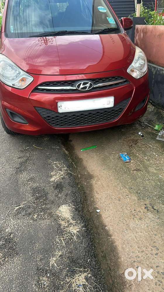 Hyundai I10 Sportz Petrol 2011