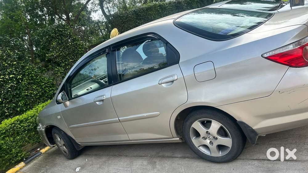 Honda City Zx 2008 Cng & Hybrids 105000 Km Driven
