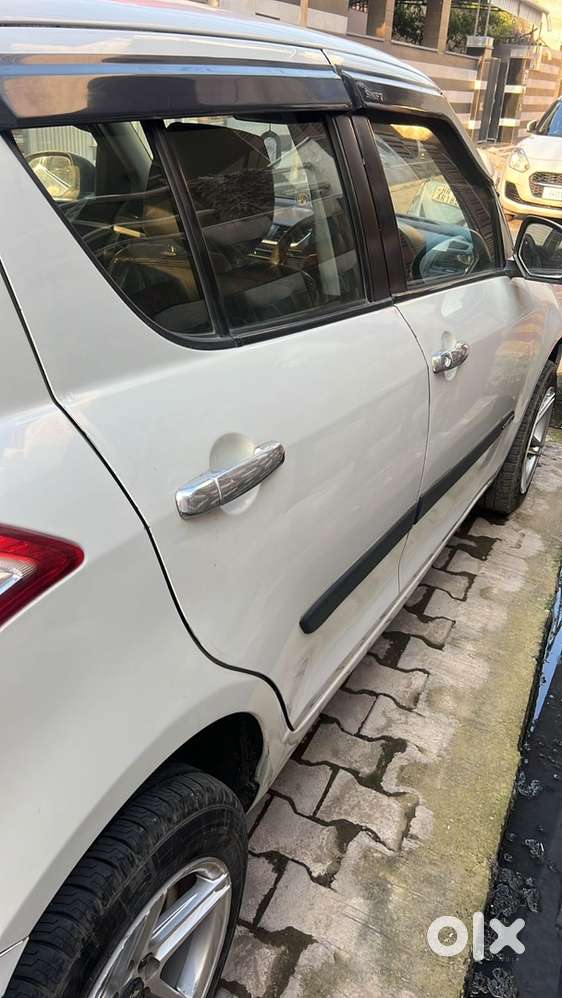 Maruti Suzuki Swift 2015 Diesel Well Maintained