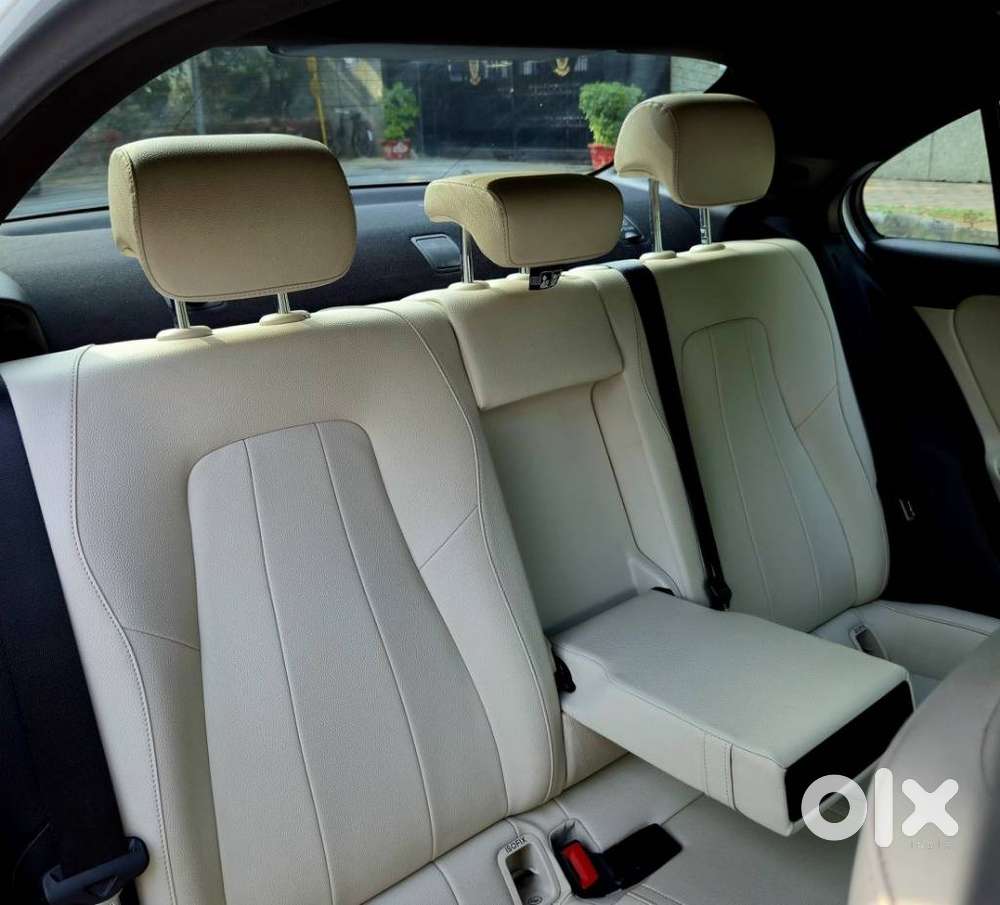 Mercedes-benz A-class Limousine 200, 2023, Petrol