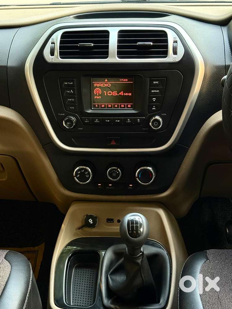 Mahindra Bolero Neo N8, 2023, Diesel