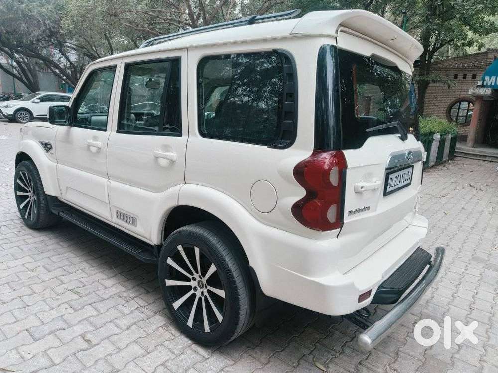 Mahindra Scorpio 2.2 S7 7 Str, 2018, Diesel
