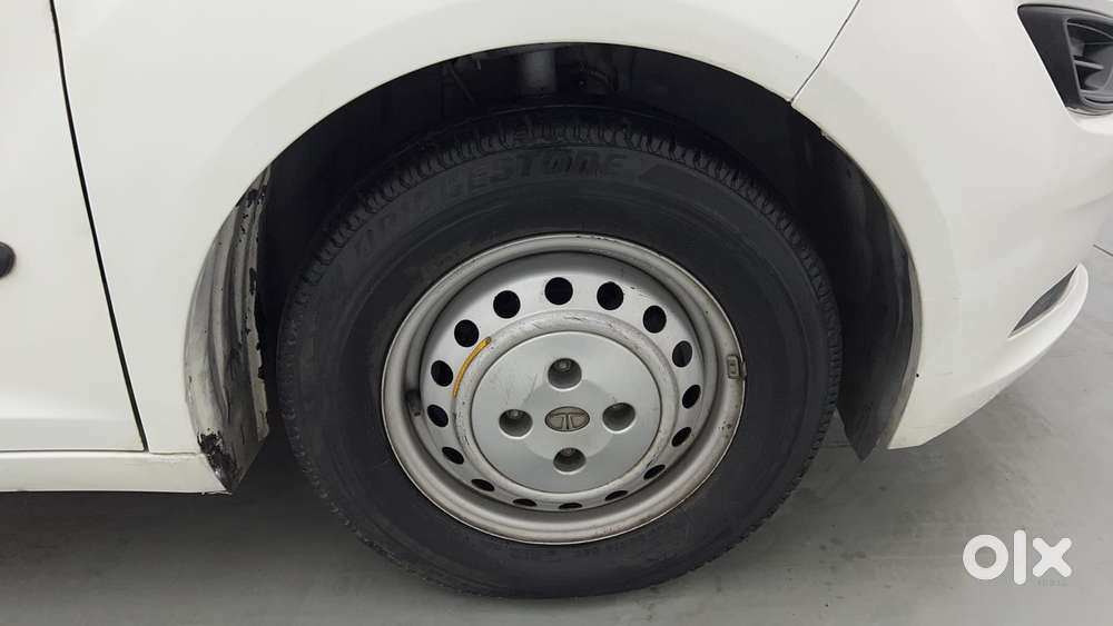 Tata Altroz 1.2 Xm, 2020, Petrol