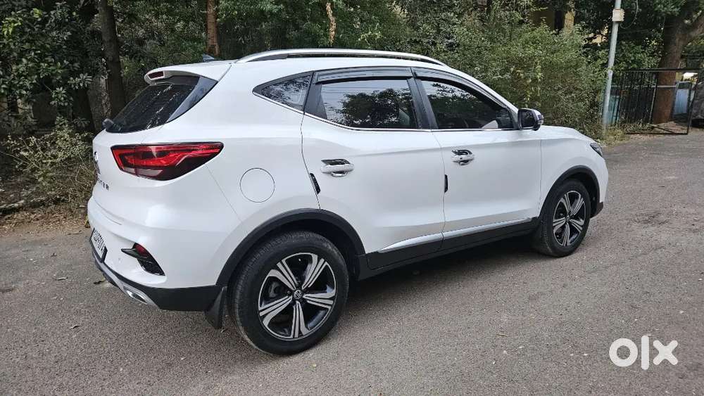 Mg Astor 2022 Petrol Sharp Mt