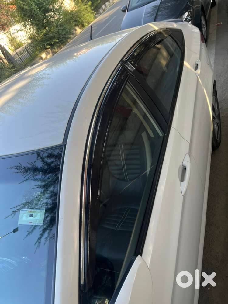 Hyundai Fluidic Verna 2014