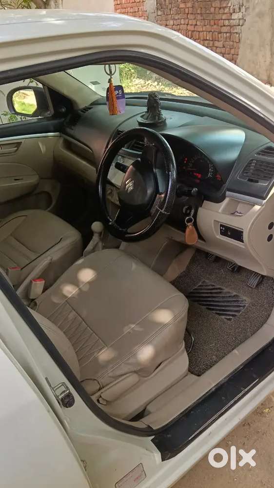Maruti Suzuki Dzire 2020 Cng & Hybrids 80000 Km Driven