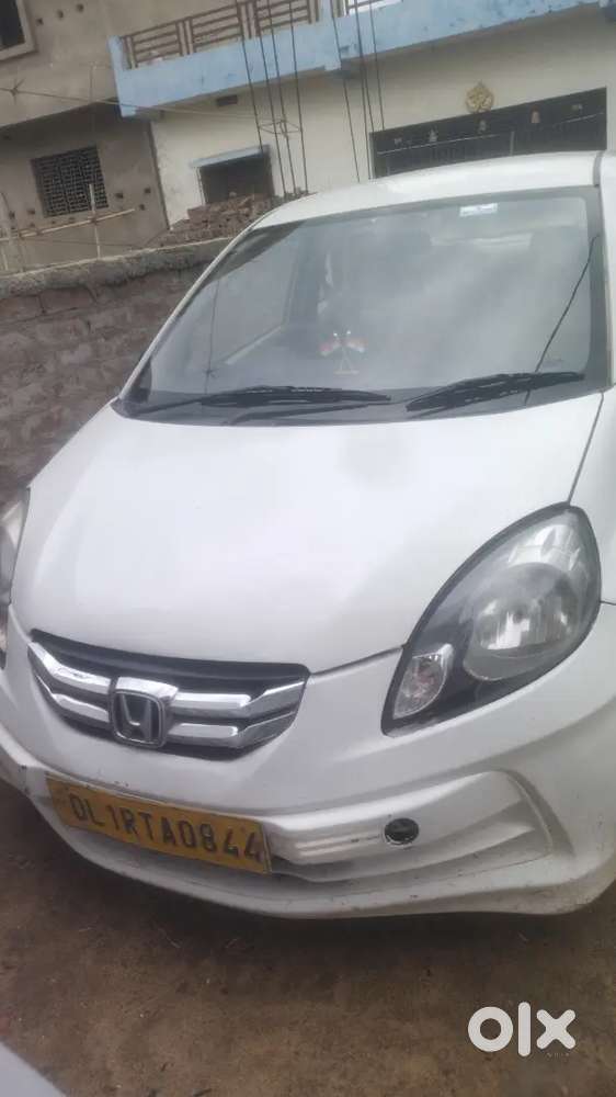 Mahindra Marazzo Diesel 2019 Aur Honda Amaze 2015 Rate 160000 He Iska