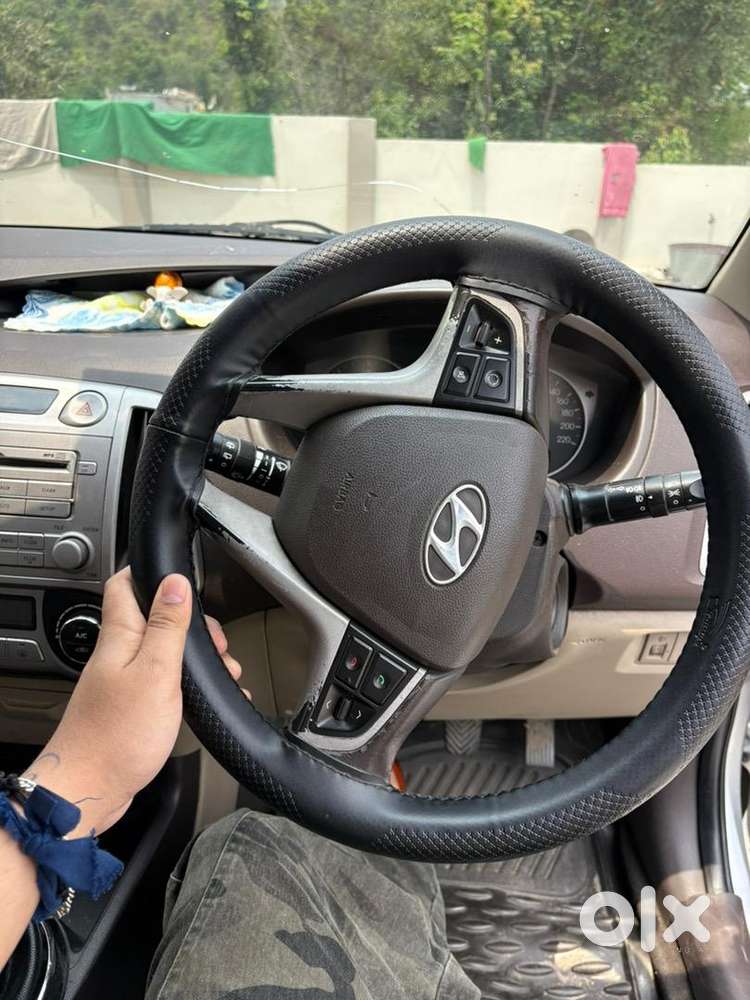 Hyundai I20 Top Model Diesel 2011  Well Maintained
