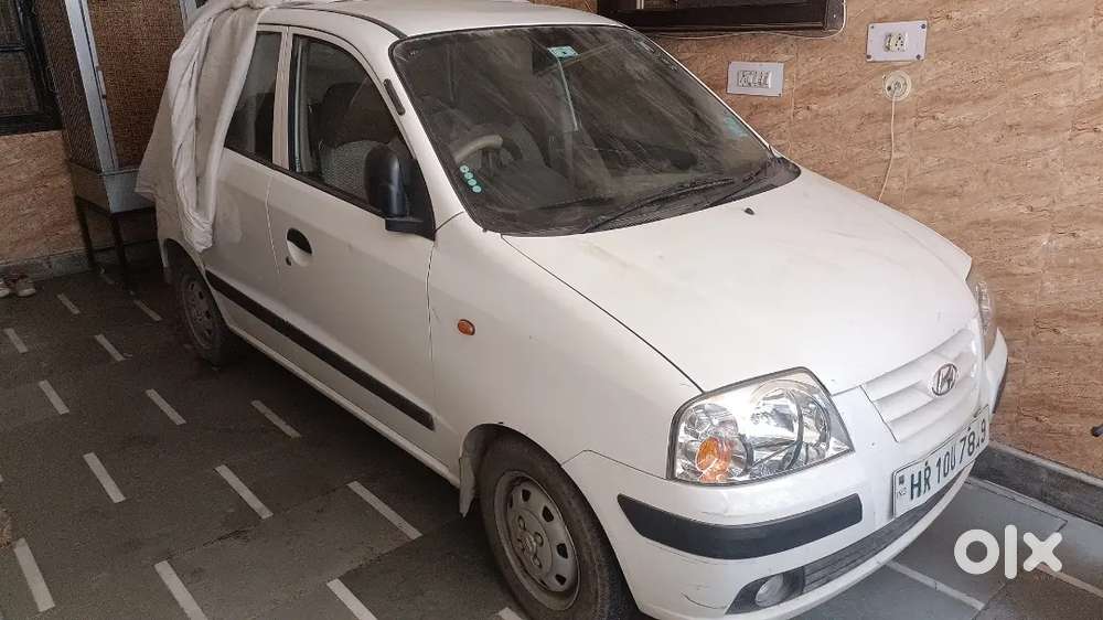Single Owner  White Colour
 Single-hand Driven