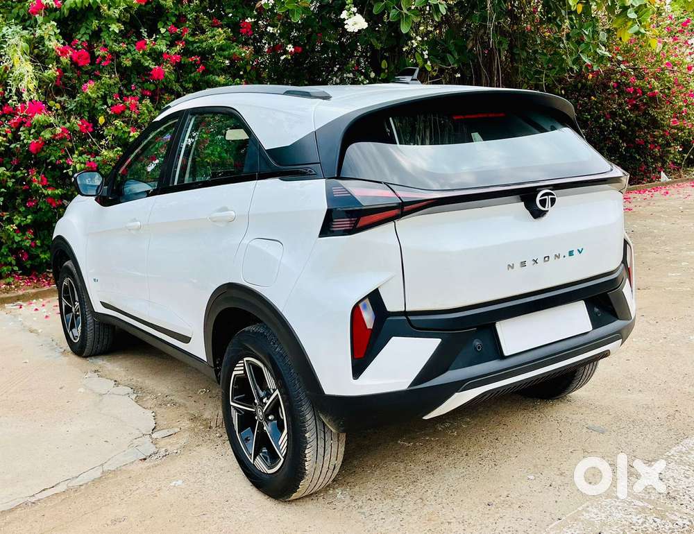 Tata Nexon Ev Creative Plus Mr, 2025, Electric