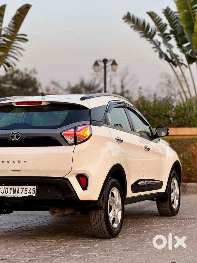 Tata Nexon 1.2 Revotron Xma Amt, 2021, Petrol