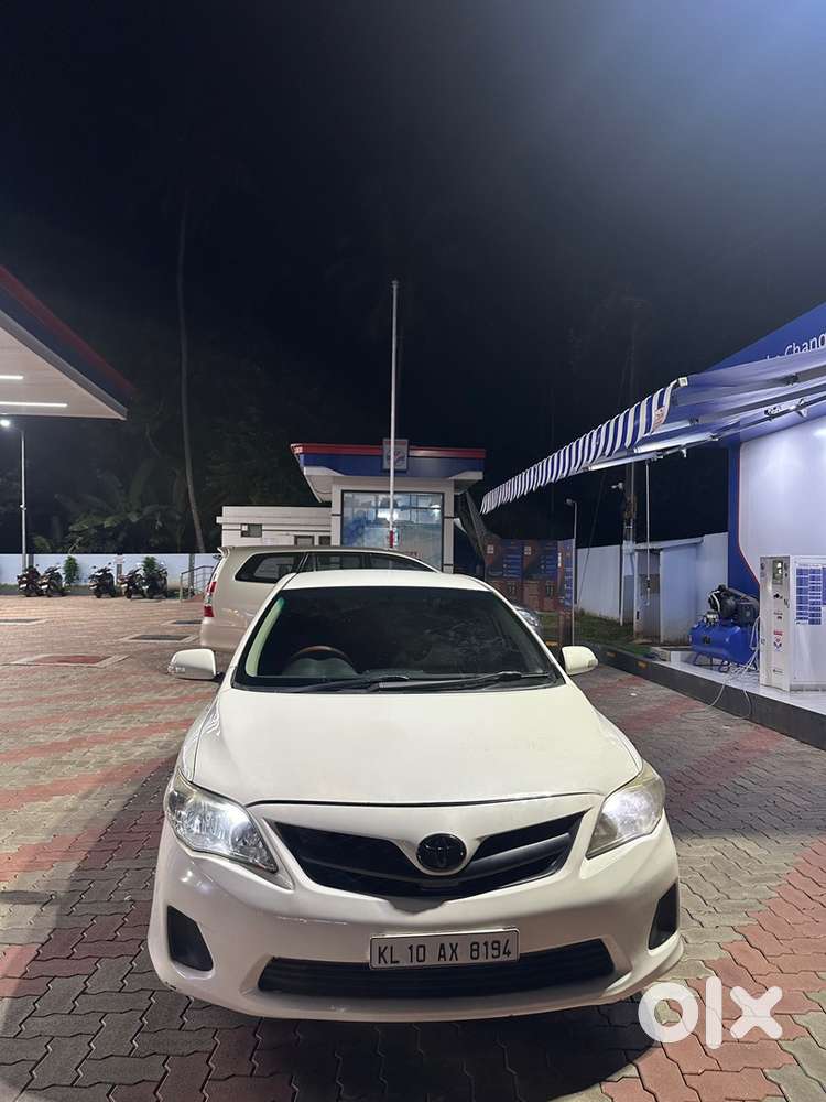 Toyota Corolla Altis 2011