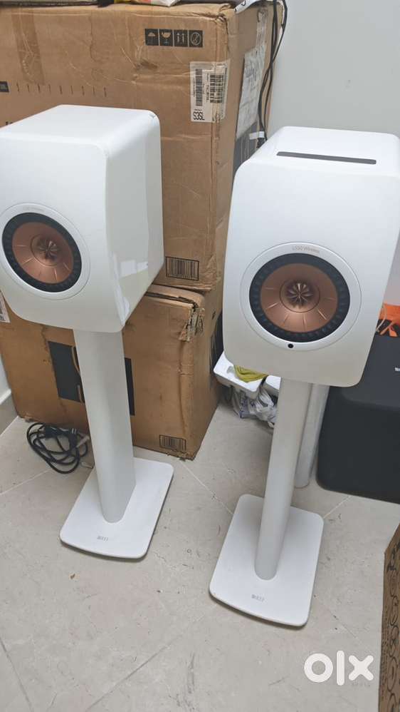 ( sold ) Kef LS50 wireless 2 active speakers