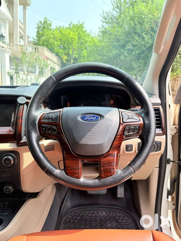 Ford Endeavour 2.2 Trend At 4x2, 2016, Diesel