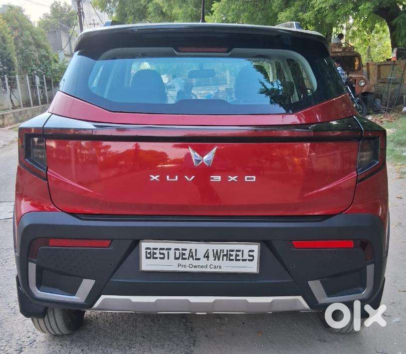 Mahindra Xuv 3xo Mx3, 2025, Diesel